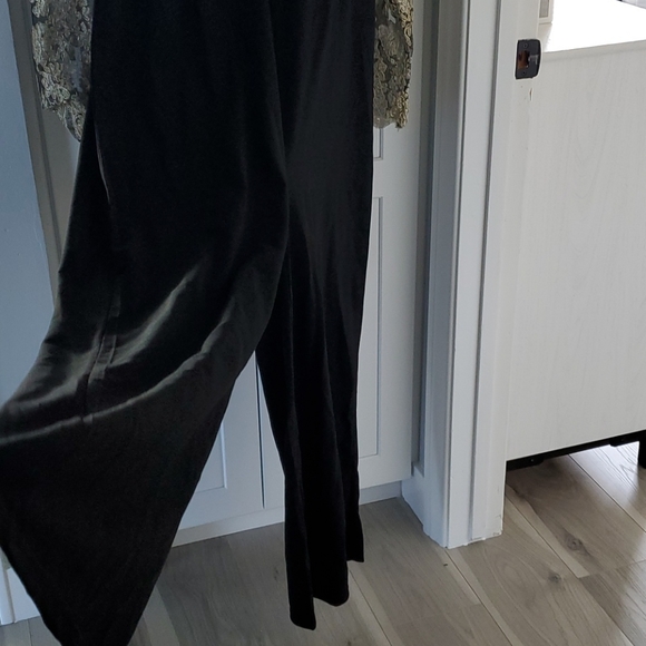 Palazzo jumpsuit. Plus size, 1X - Picture 3 of 4